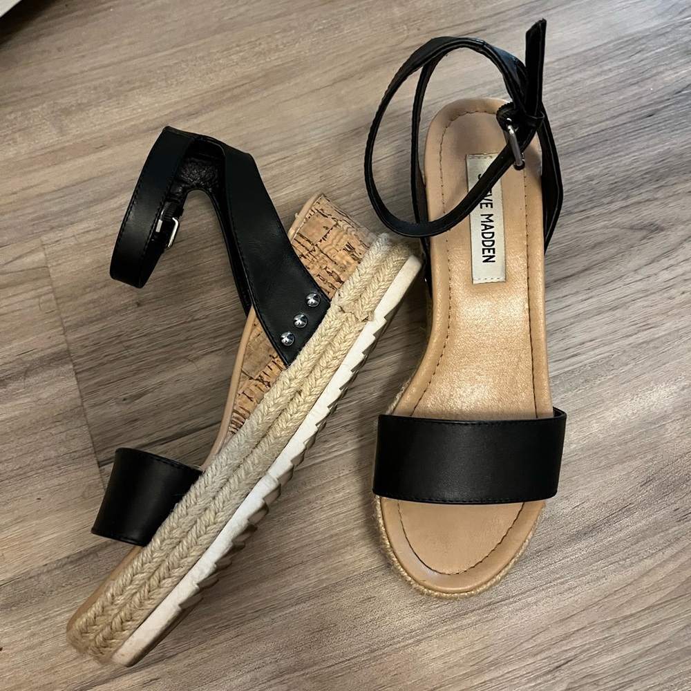 Steve Madden sandals